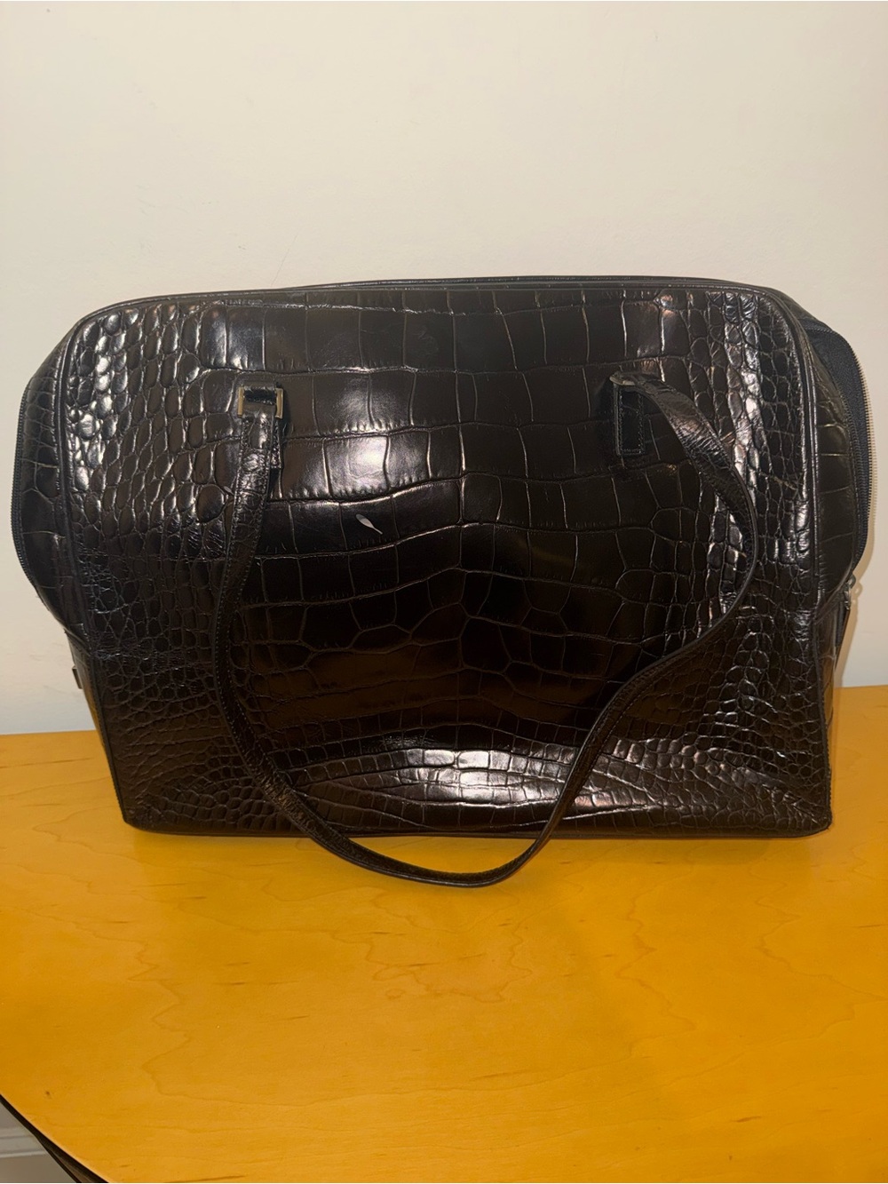 Black textured work laptop bag